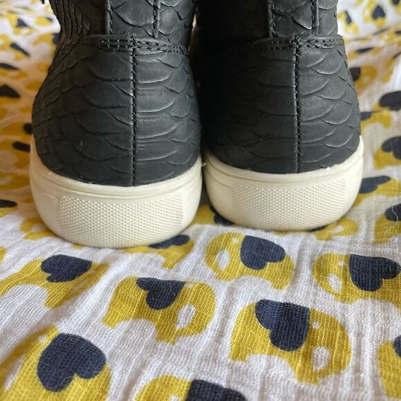 Coconuts by Matisse slip on booties - Picture 4 of 8